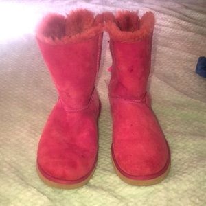 Ugg BaileyBows preown”closet sell everything must go